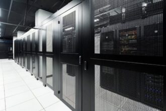 Cologix expands AWS direct connect footprint at its edge data center in Canada