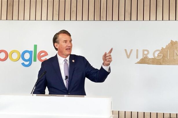 Google plans $1 billion data center investment