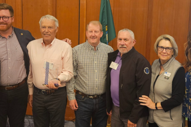 Port Authority receives award for creating jobs through Microsoft Data Center projects | News