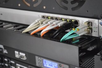 Ethernet Data Center Switch Sales Decline in Q1 2024