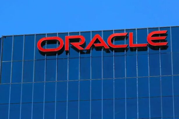 Oracle Will Invest More Than $1 Billion in AI and Cloud Computing in Spain
