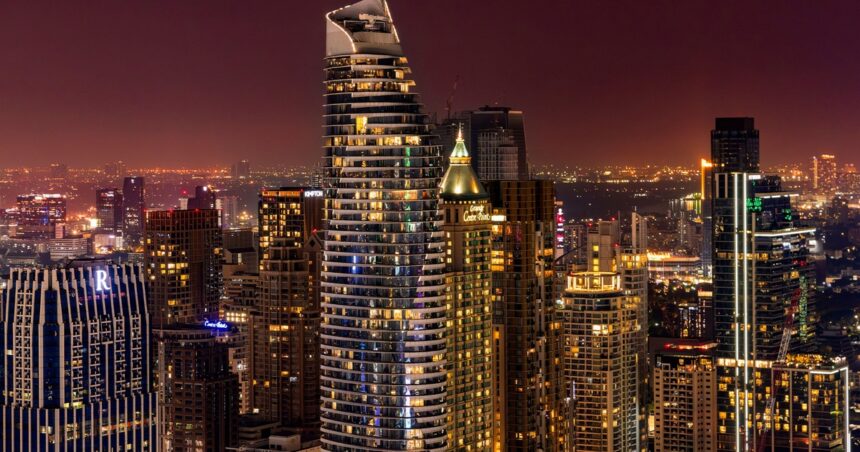 Thai Energy Billionaire Steps Up Data Center Push to Tap AI Boom