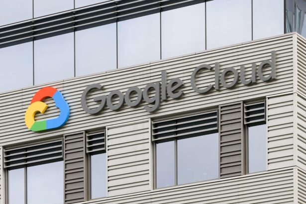 Google Plans Major CapEx Hike Amid Slowing Cloud Growth