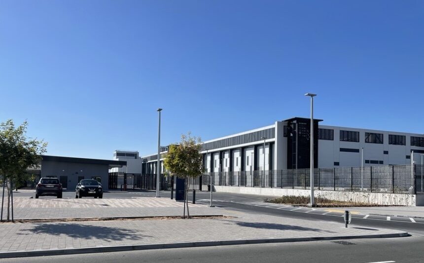 Laing O’Rourke achieves major milestone for Pure Data Centres in Abu Dhabi