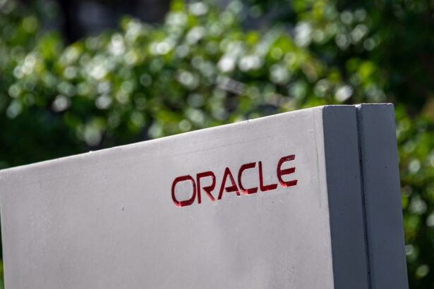 Oracle Said to Weigh Data Center on Indonesia’s Batam Island