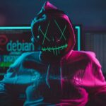 Linux Hacker Girl w Mask 16z9