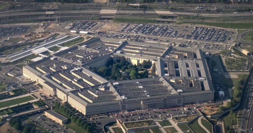 Senators Revive Bill to Break Big Tech’s Grip on Pentagon Cloud Deals
