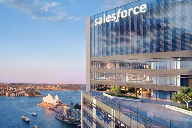 Salesforce Agentforce 3 brings visibility to AI agents