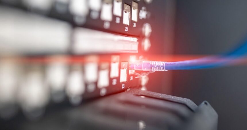 6 Tips for Reducing Data Center Rental Costs