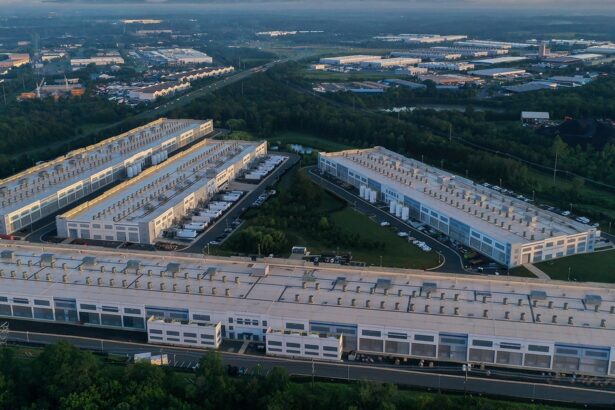 Amazon’s Emissions Climbed 6% in 2024 on Data Center Buildout