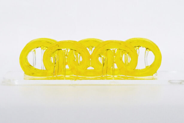 Dual-light 3D printing technique enables seamless blending of flexible and rigid materials