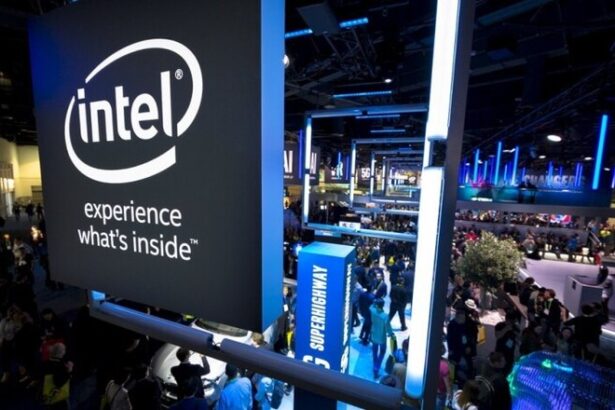 Intel to Spin Off Network and Edge Group as Independent Silicon Firm