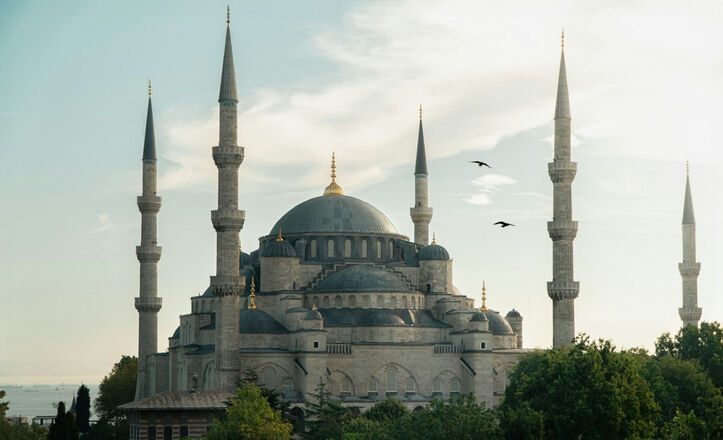 AI Tops Investment Priorities for Turkish Companies, Says DE-CIX