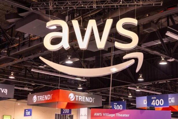 AWS Rolls Out Amazon Elastic VMware Service Globally