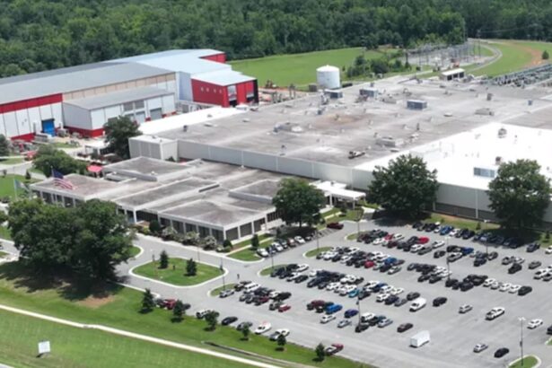 Hitachi to Pour $1B into Grid for Data Center Expansion