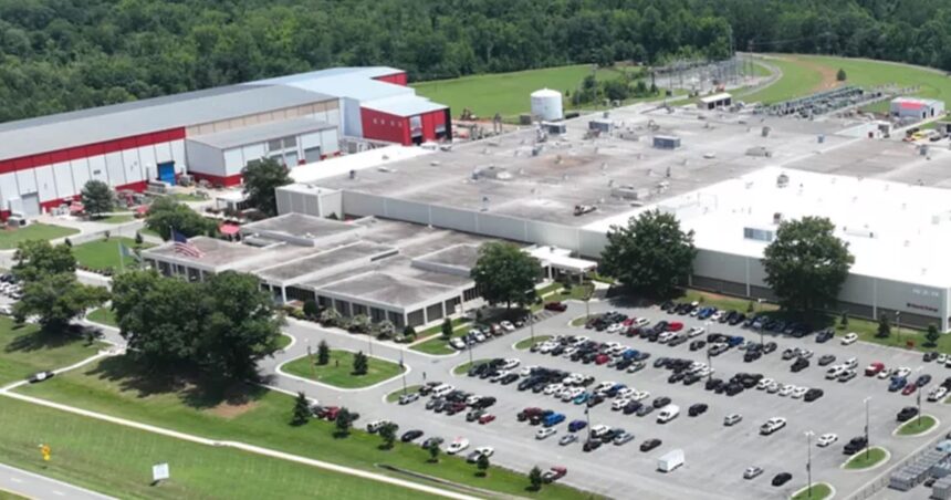 Hitachi to Pour $1B into Grid for Data Center Expansion