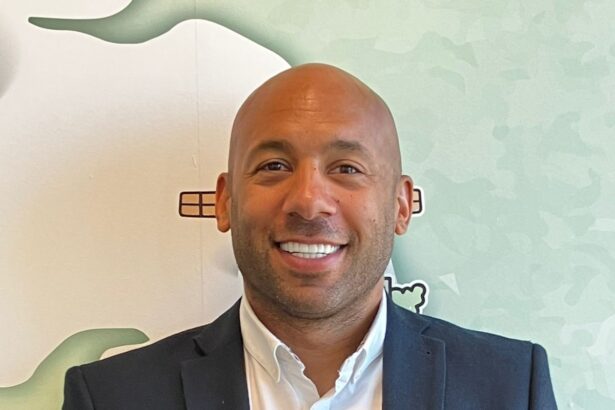 Schneider Electric promotes Karlton Gray to Director of Channels, UK & Ireland