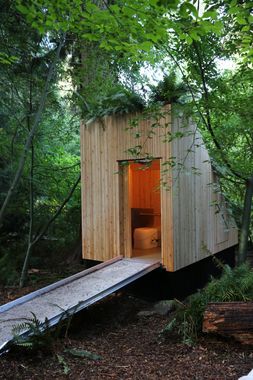 World's first mushroom-powered waterless toilet appears in botanical garden