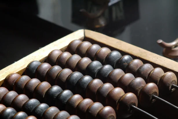 Counterintuitive's new chip aims escape the AI 'twin trap'