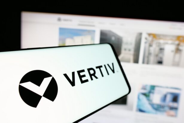 Empowering connectivity with the Vertiv PowerDirect 7100 Energy