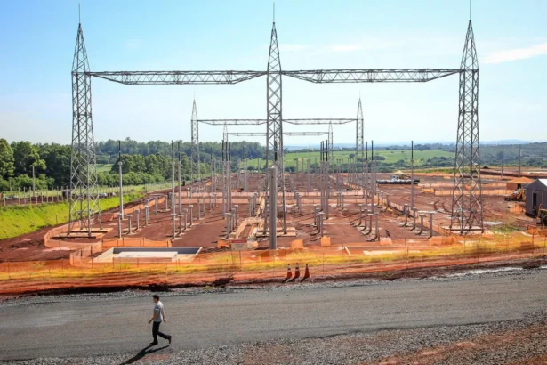 The hyperscalers' building programmes: How enterprises are affected