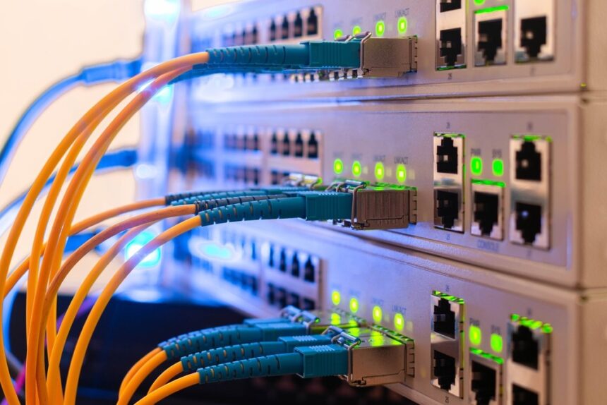 Advancing fibre network testing in high-density data centres