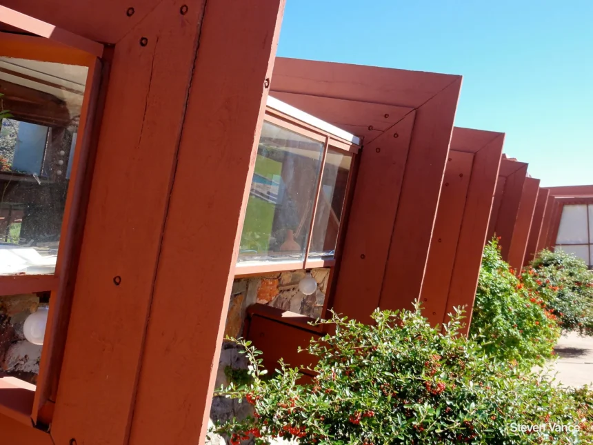 DC design elements essential for continued cloud growth