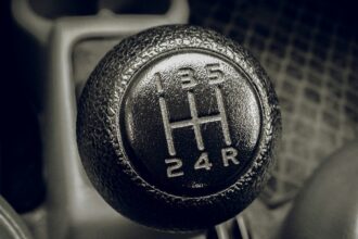 Enterprise AI adoption shifts to agentic systems