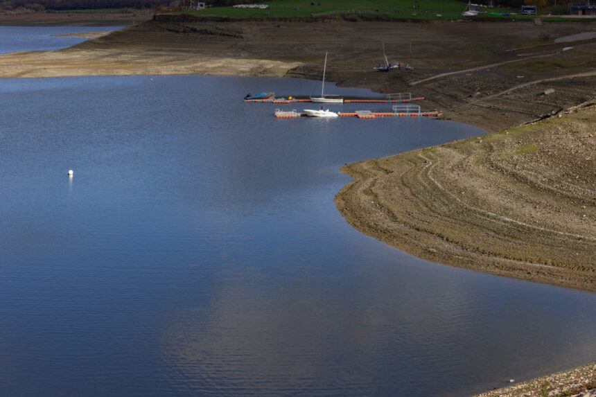 How to avoid drowning in data at the expense of freshwater supplies