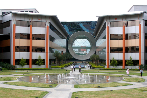 Infosys AI implementation framework offers business leaders guidance