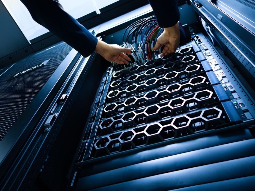 Stuttgart data centre to utilise excess server heat for local schools and offices