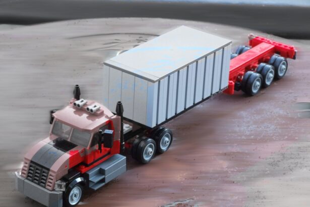 Best 5 solutions to automate patching for container base images