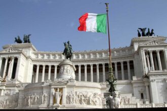 Italy government Parliament Rome Roma flag