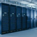 data-center-mainframe-woman-it-specialist